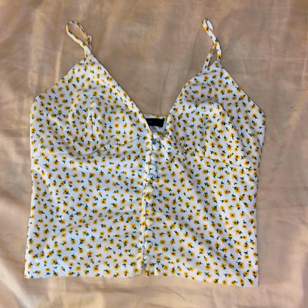 Cute floral tank! Super Stretchy!! Adjustable straps